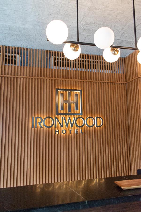 Ironwood Hotel Tacloban Exterior foto