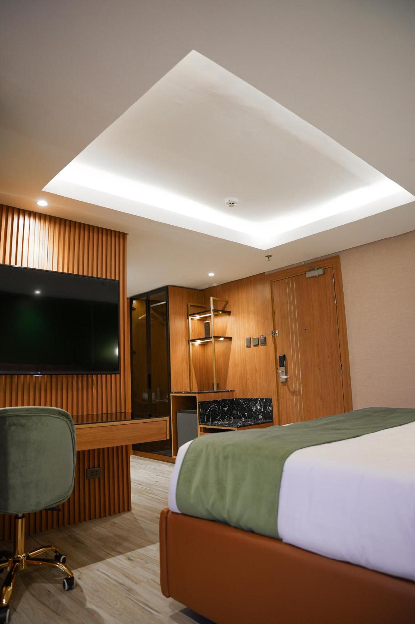 Ironwood Hotel Tacloban Exterior foto